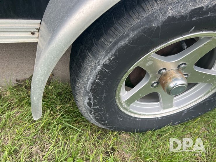 2011-h&h-enclosed-trailer-(dpa4000)-image-15