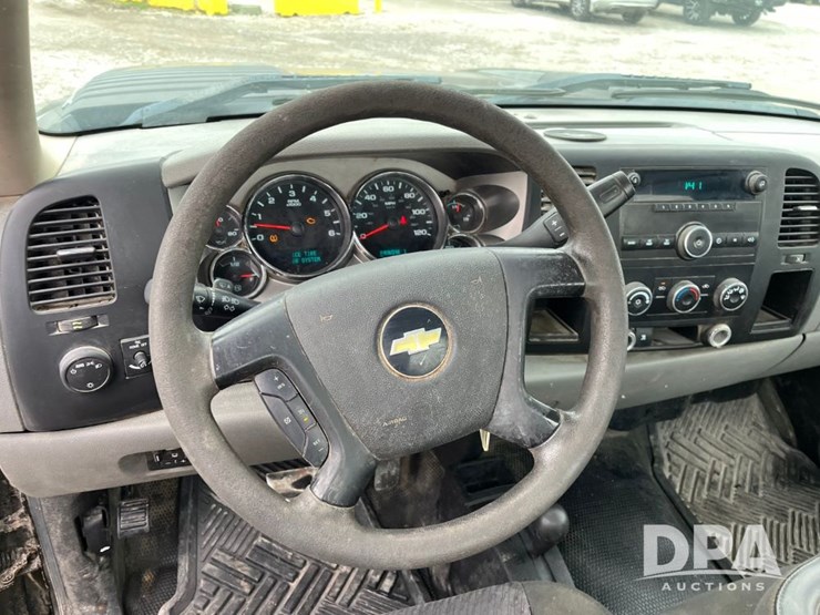 2011-chevrolet-2500hd-image-49