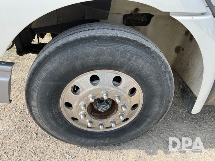 2001-ihc-9100-truck-(jn2647,-unit-32347)-image-18