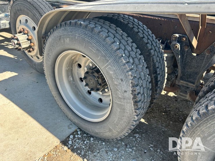 1994-kenworth-t600-image-18