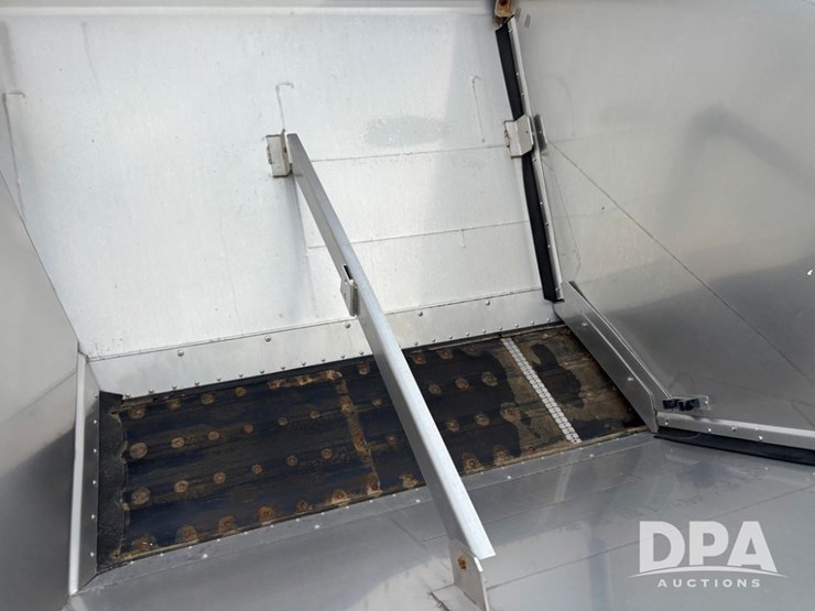 2014-kenworth-t470-image-83