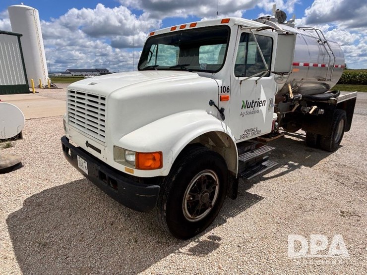 1993-ihc-4900-truck-(gp11369,-unit-44788)-image-1