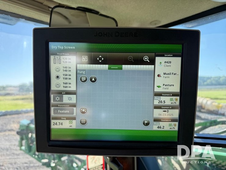 2021-john-deere-r4044-image-142