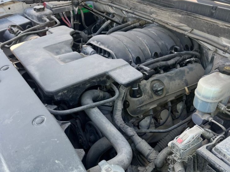 2014-chevrolet-silverado-image-58