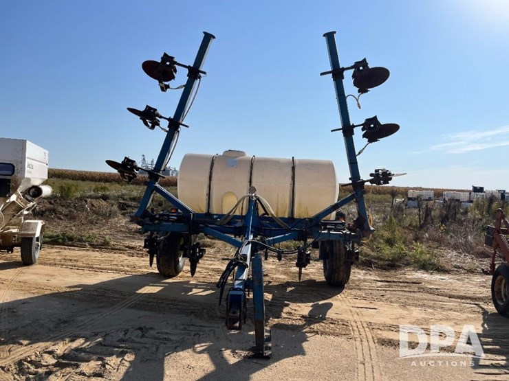 2003-ag-systems-6200-image-2