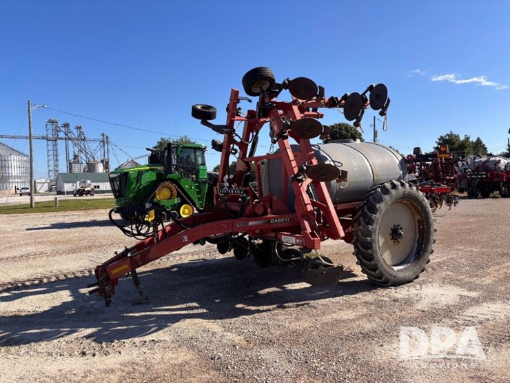 2002-case-ih-2800-image-1