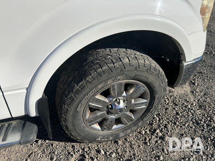 2010-ford-f150-lariat-image-17