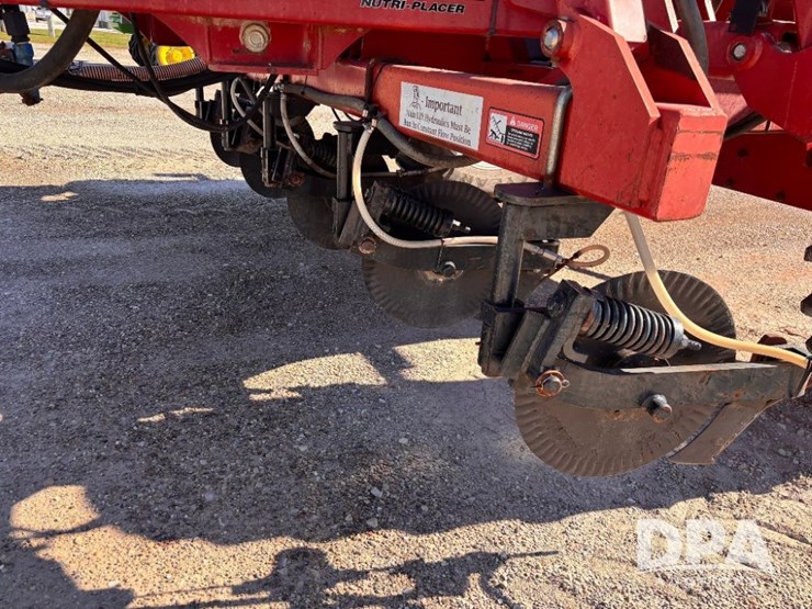 2002-case-ih-2800-image-19