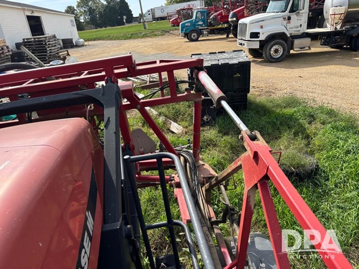2005-case-ih-spx4410-image-40