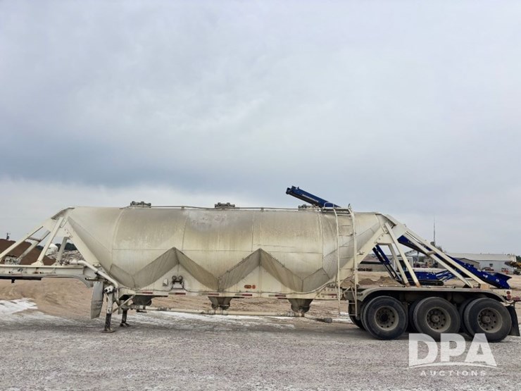 1981-fruehauf-trailer-image-18