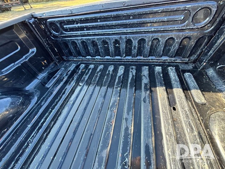 2016-dodge-ram-1500-image-30