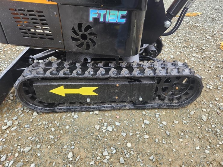 #6460-•-unused-future-ft13c-mini-excavator-image-17
