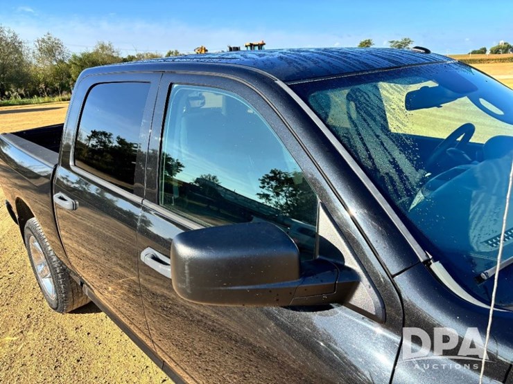 2016-dodge-ram-1500-image-48