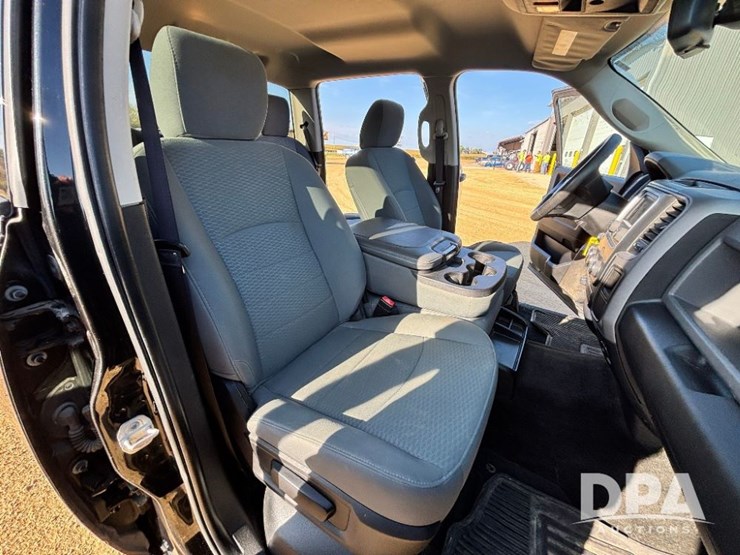 2016-dodge-ram-1500-image-66