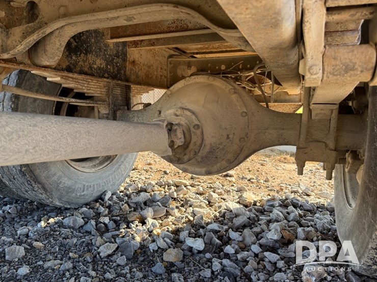 1999-international-4700-image-42