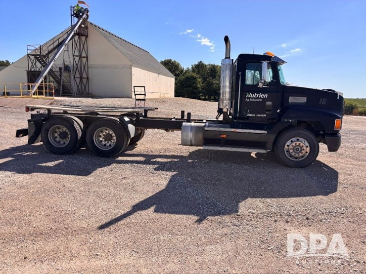 1994-mack-ch613-image-7