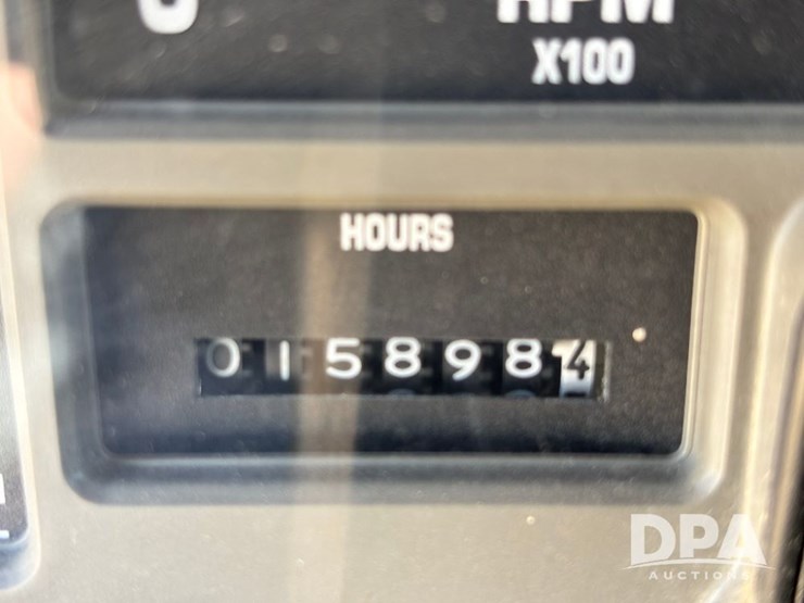 1999-ihc-4700-liquid-nurse-truck-(gp11652,-unit-126458)-image-85