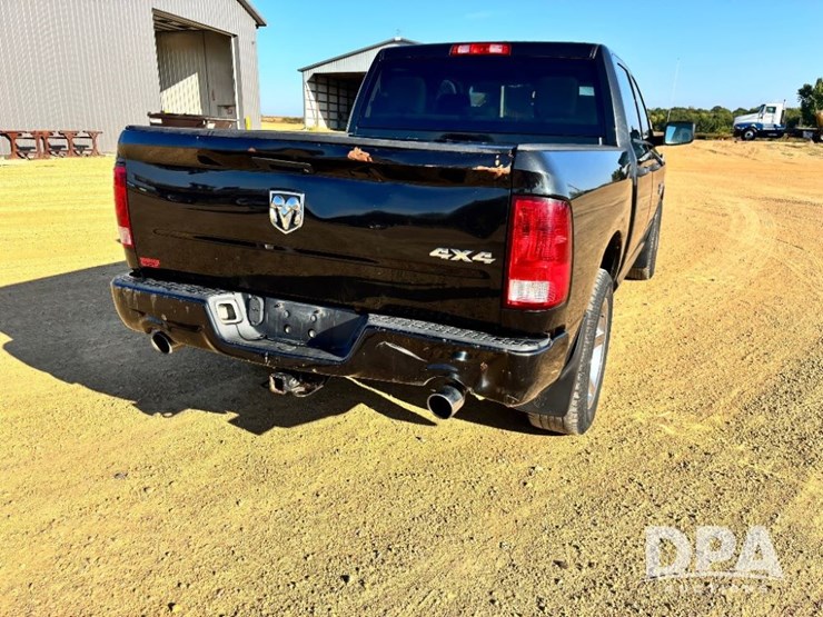 2016-dodge-ram-1500-image-7