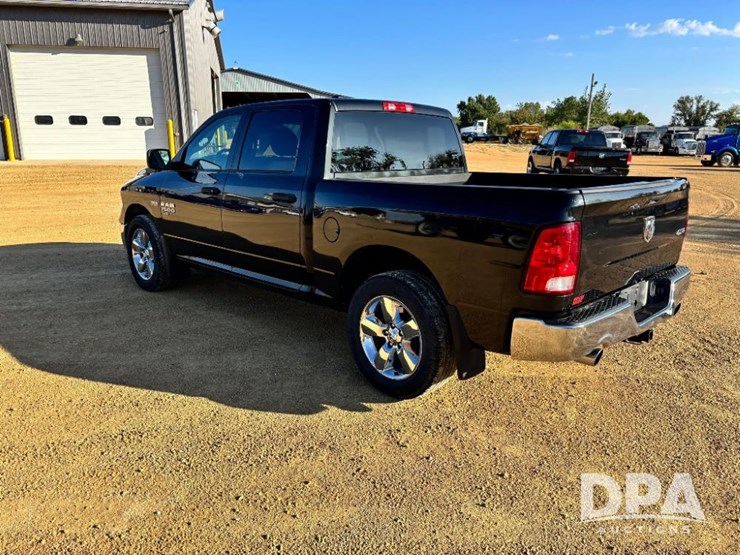 2019-dodge-ram-1500-image-10