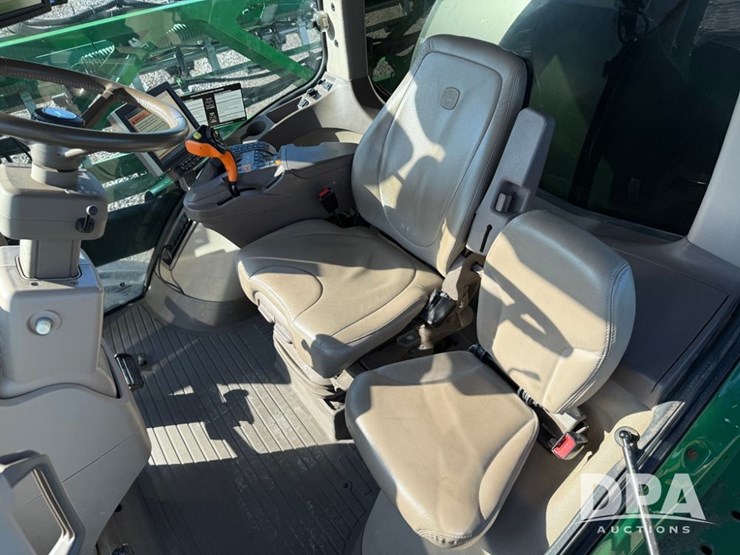 2021-john-deere-r4044-image-125