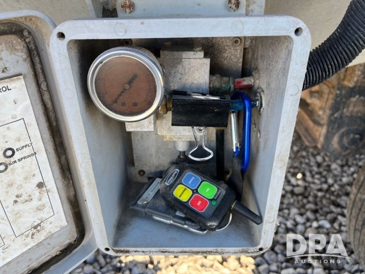 2010-timpte-super-hopper-image-40