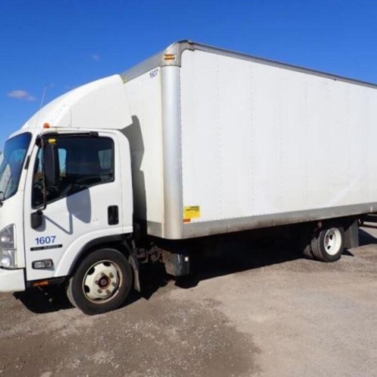 2016 Isuzu NRR S/A Van Truck JALE5W161G7303818