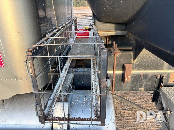 1987-freightliner-dry-tender-truck-(gp11695,-unit-401)-image-30