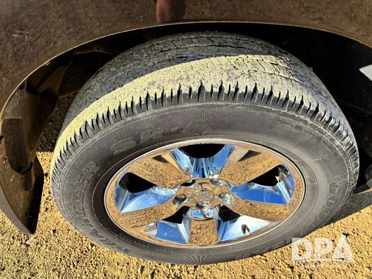 2019-dodge-ram-1500-image-39