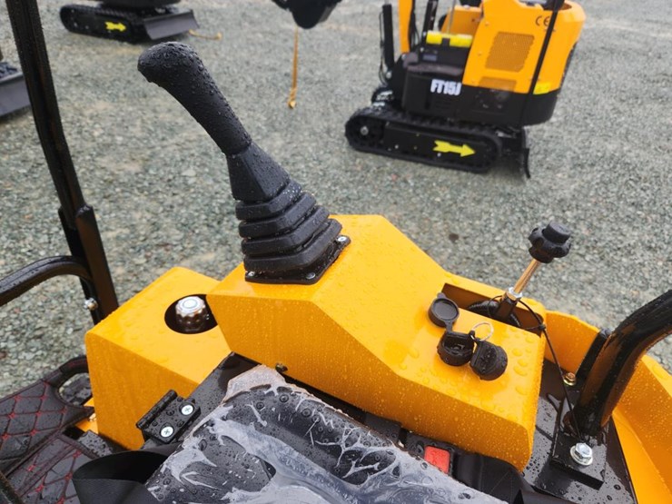 #6451-•-unused-future-ft15j-mini-excavator-image-14