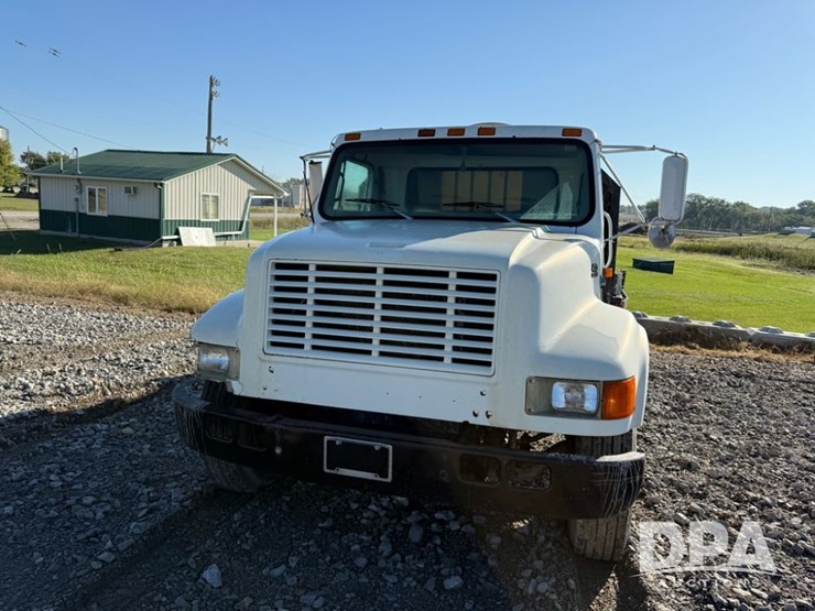 1999-international-4700-image-4