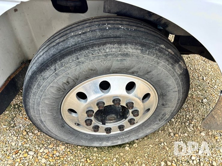 2007-ihc-9200i-liquid-nurse-truck-(gp11642,-unit-505)-image-52