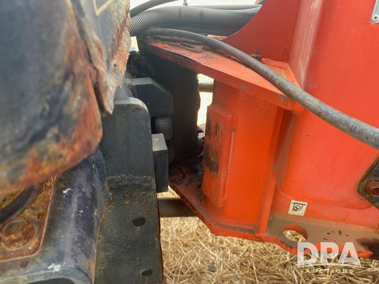 2021-kubota-r540-image-11