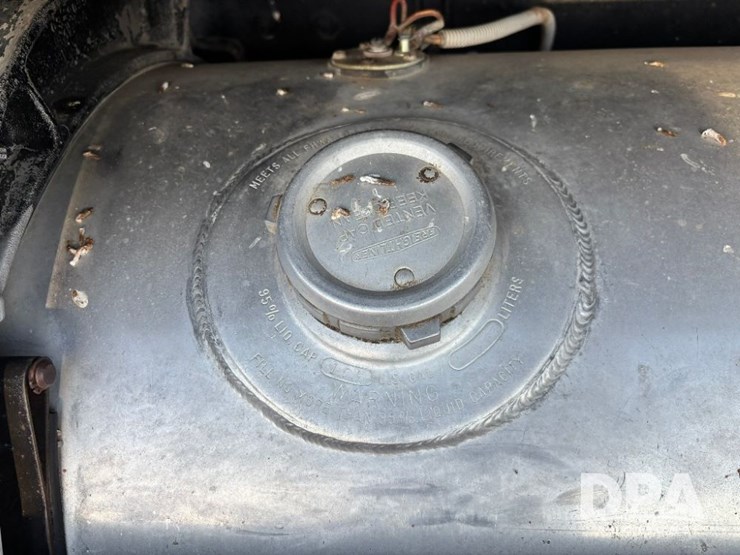 1987-freightliner-dry-tender-truck-(gp11695,-unit-401)-image-27