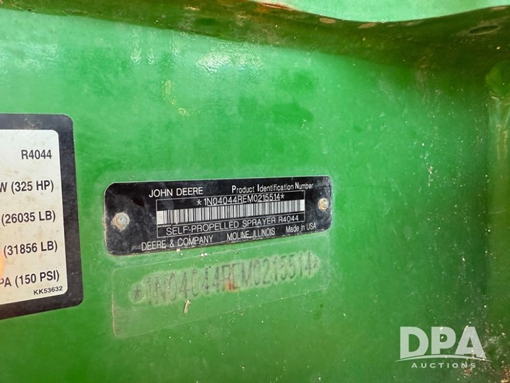 2021-john-deere-r4044-image-143