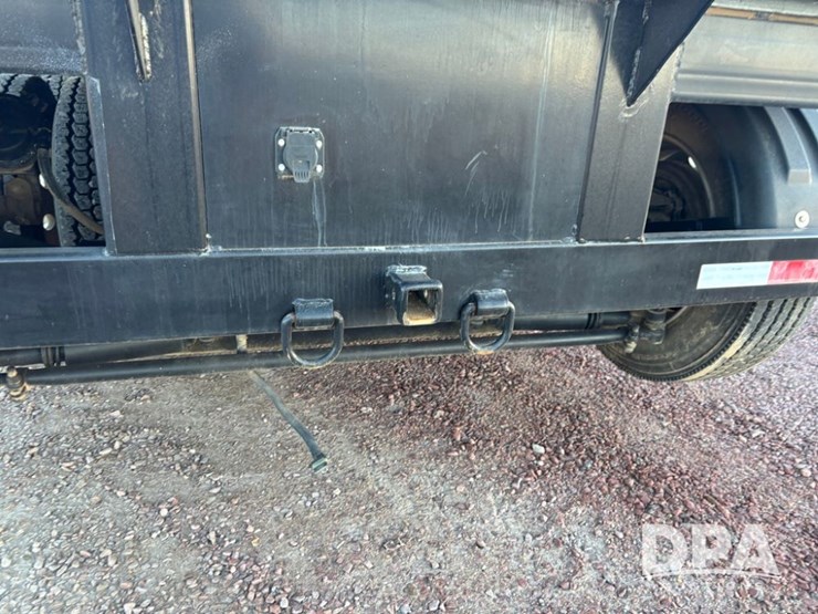 2008-peterbilt-386-image-43