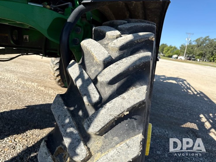 2021-john-deere-r4044-image-61