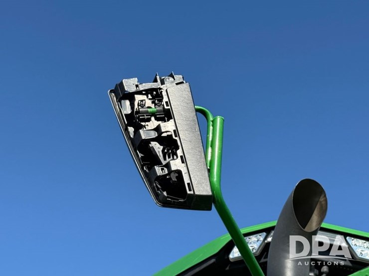 2022-john-deere-412r-image-120