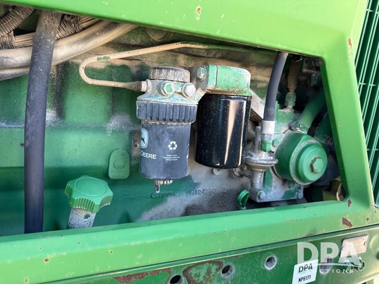 1996-john-deere-7400-image-45
