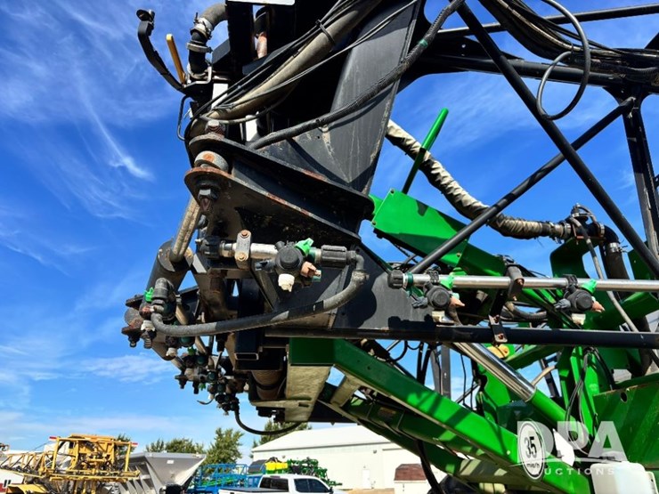 2014-john-deere-4940-image-89