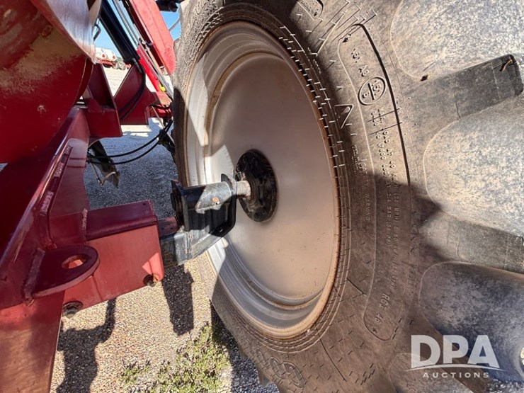 2002-case-ih-2800-image-33