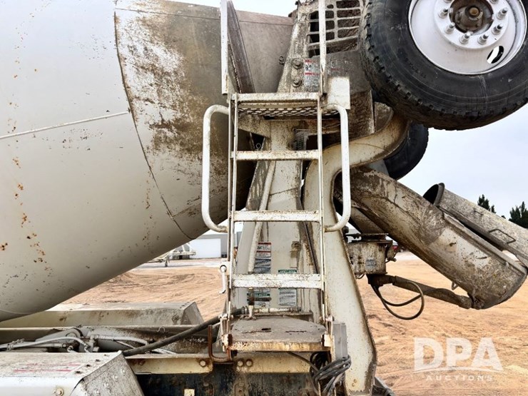 mack-granite-gu713-image-60