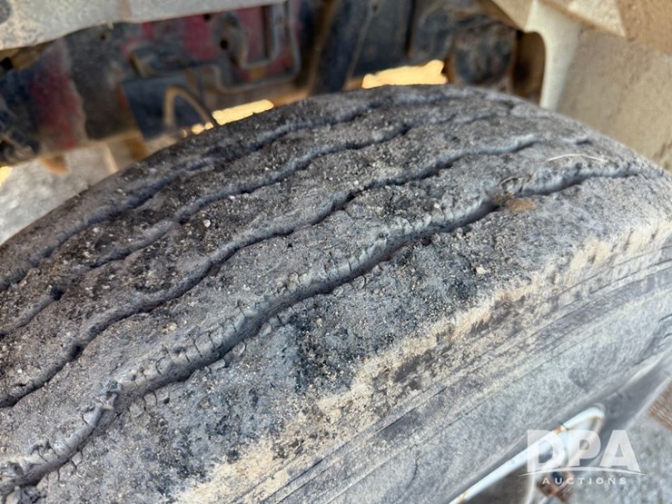 1991-international-4900-image-38