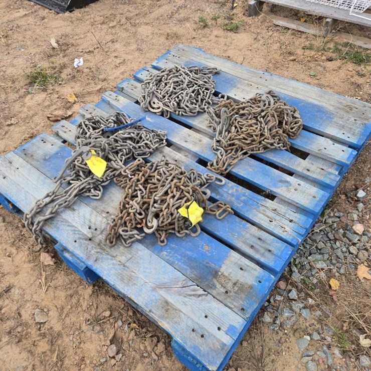 #6910 • (4) Western Star Tire Chains