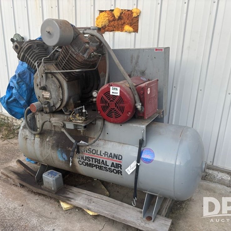 Ingersoll Compressor (DR12417)