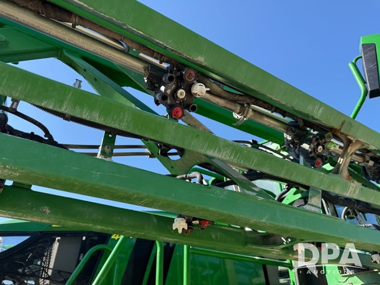 2022-john-deere-412r-image-74