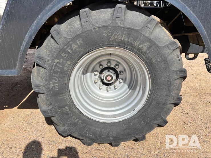 2014-case-ih-titan-4530-image-54