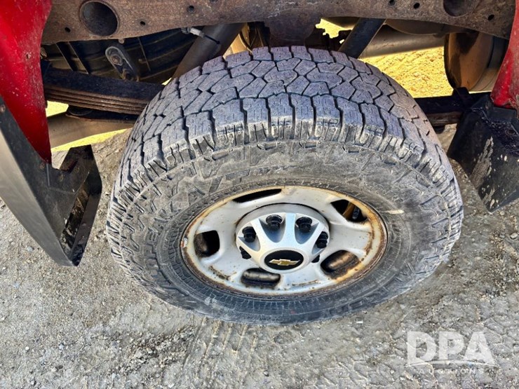 2016-chevrolet-2500-image-42