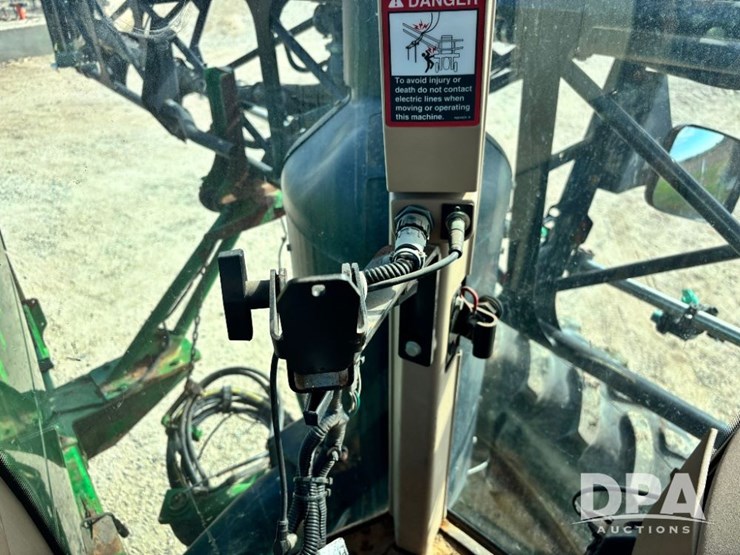 2014-john-deere-4940-image-111