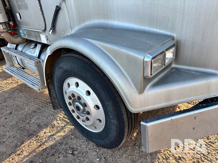 1987-freightliner-dry-tender-truck-(gp11695,-unit-401)-image-55