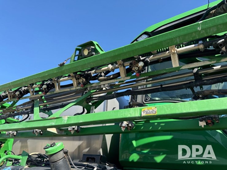 2022-john-deere-412r-image-99